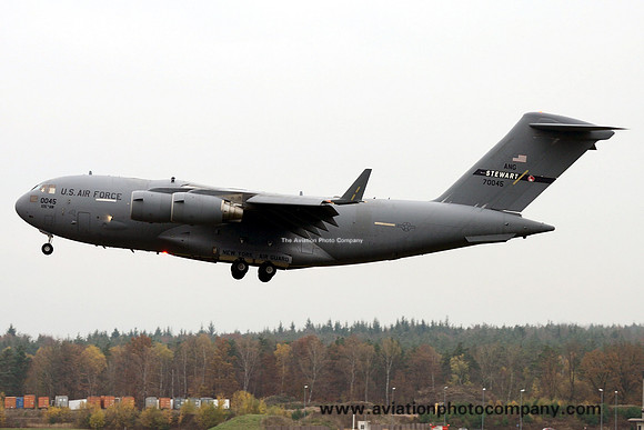 USAF New York ANG 137 AS McDonnell Douglas C-17A 97-0045 at Ramstein (2013)