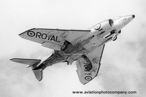 Royal Navy 736 Squadron Supermarine Scimitar F.1 "LM610" (1963)