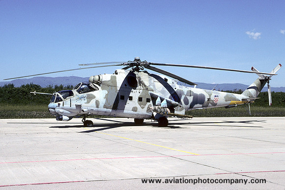Croatian Air Force 29 CBH Mil Mi-24W H-307 (2002)