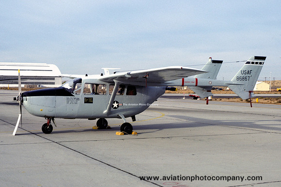 USAF AFFTC Cessna O-2A 68-6867 (1977)