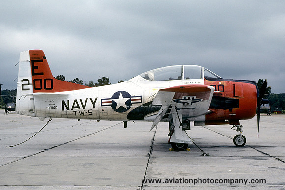 US Navy TW-5 North American T-28B Trojan 138140/E-200 (1977)