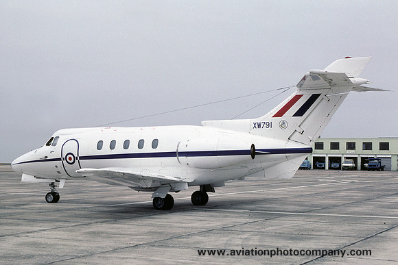 RAF 32 Squadron Hawker Siddeley HS.125 CC.1 XW791 (1988)