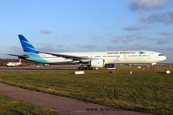 Garuda Indonesia Boeing 777-300ER PK-GID at London Gatwick (2014)