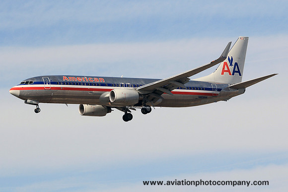 American Airlines Boeing 737-800 N808NN at Los Angeles IAP (2014)