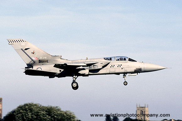RAF 43 Squadron Panavia Tornado F.3 ZE291/GQ (1999)