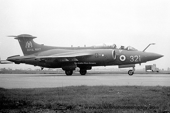Royal Navy 809 Squadron Blackburn Buccaneer S.2 XV340/LM321 (1968)