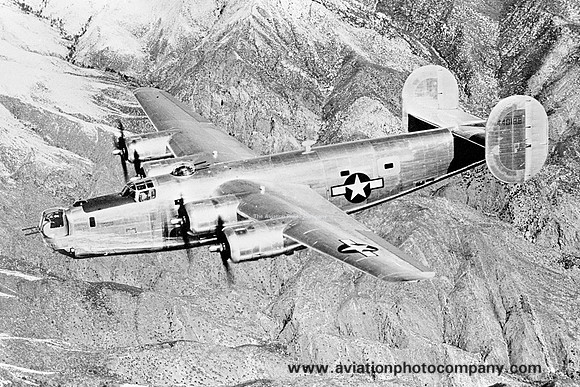 US Army Air Force Consolidated B-24J Liberator 44-40198 Air to Air