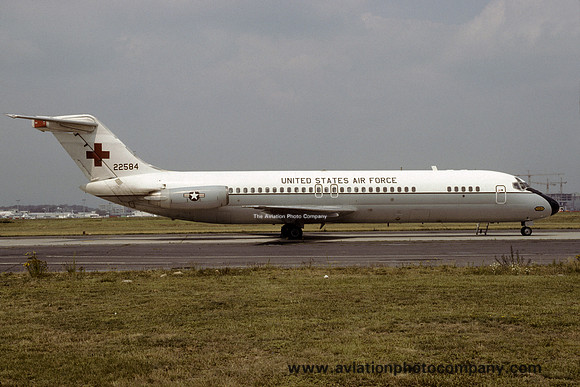 USAF 55 AAS Douglas C-9A Nightingale 67-22584 (1992)
