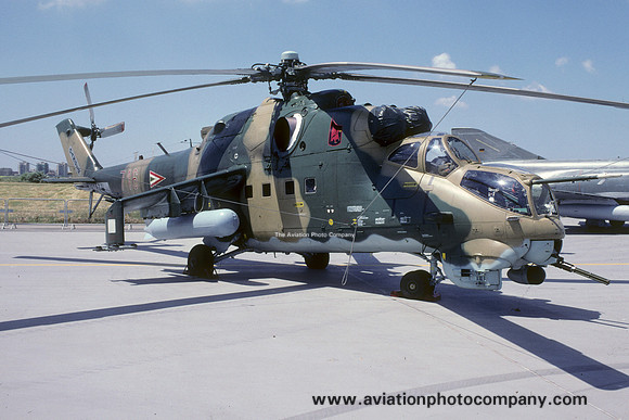 Hungarian Air Force Mil Mi-24 716 (2004)
