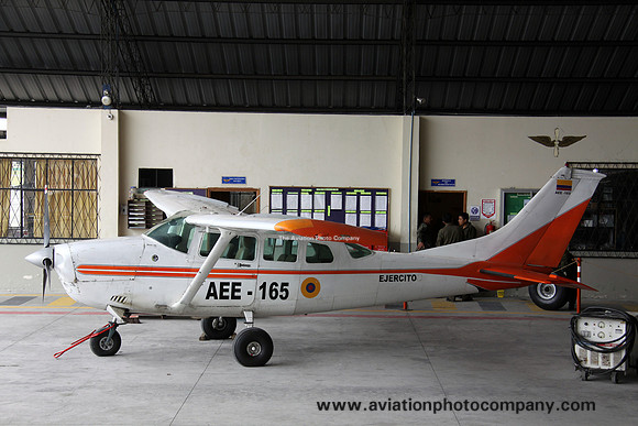 Ecuadorian Army Ceassna TU206G  AEE-165 (2014)