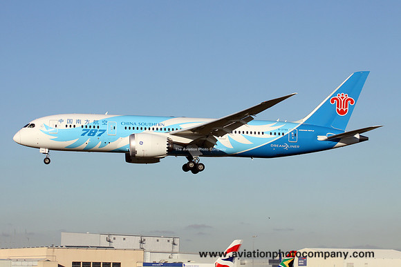 China Southern Boeing 787-8 B-2788 at London Heathrow (2015)