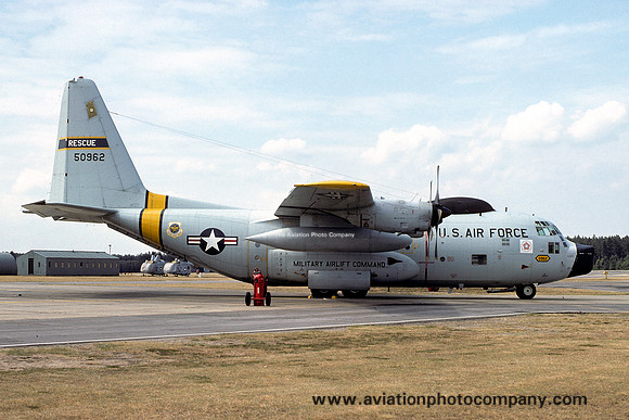 USAF 67th Air Rescue Recovery Squadron Lockheed HC-130N 65-0962 at RAF Woodbridge (1976)