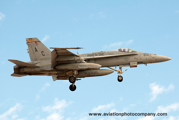 USMC VMFA-312 McDonnell Douglas F/A-18C 164889/AC-201 at MCAS Yuma (2014)