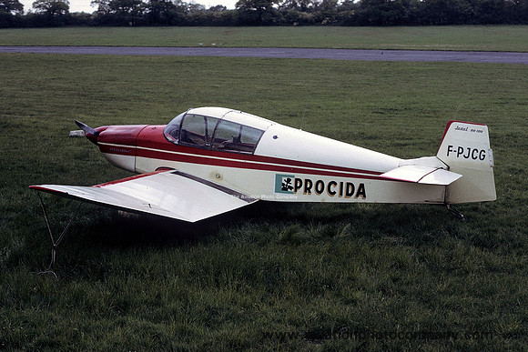 CEA Jodel DR105S F-PJCG (1974)
