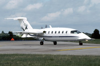 Piaggio P-180