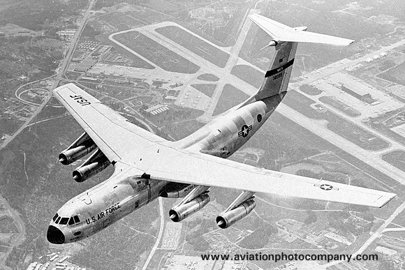 USAF Lockheed C-141A Starlifter 63-8089 Air to Air