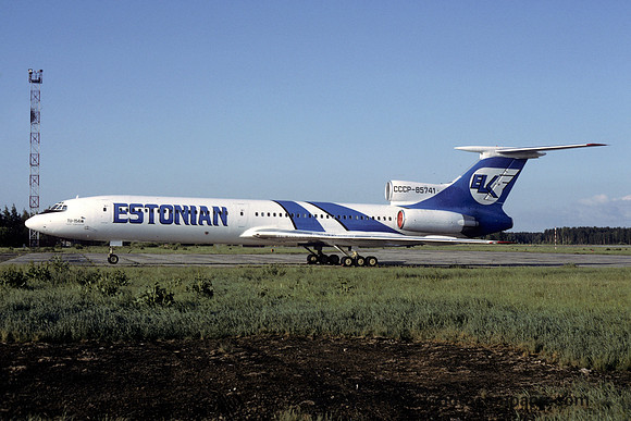 Estonian Tupolev Tu-154M CCCP-85741 (1993)
