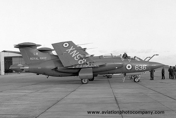 Royal Navy 736 Squadron Blackburn Buccaneer S.1 XN965/LM636 at RAF Leuchars (1970)