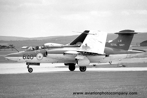 Royal Navy 736 Squadron Blackburn Buccaneer S.2 XN953/LM640 (1967)
