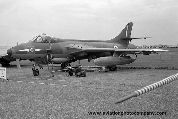 RAF 1 Squadron Hawker Hunter FGA.9 XE624/B (1962)