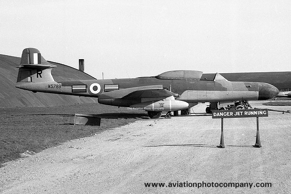 RAF 152 Squadron Gloster Meteor NF.14 WS789/R (1961)