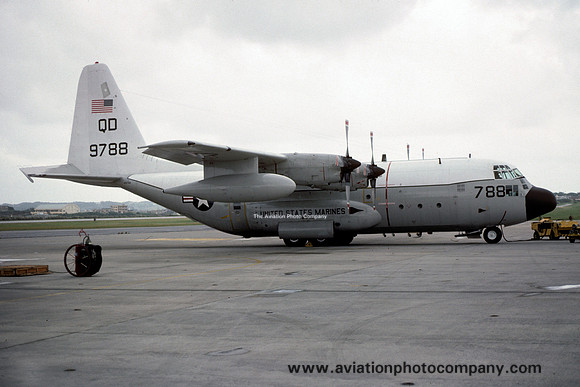 USMC VMGR-152 Lockheed KC-130F 149788/QD (1976)