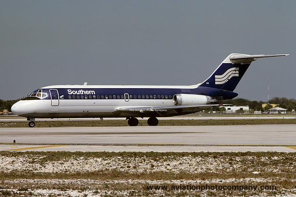 Southern Douglas DC-9-14 N3313L (1979)