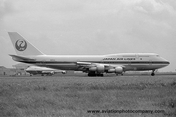 Japan Airlines Boeing 747-300 N213JL