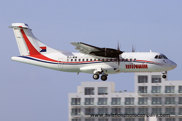 Winair ATR-42-500 PJ-WIW at Princess Juliana International Airport (2024)