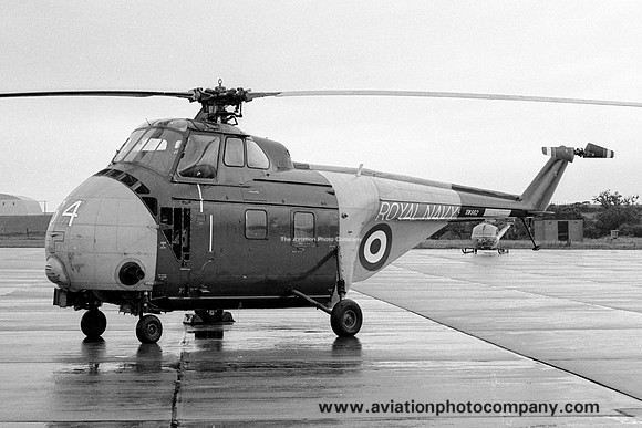 Royal Navy 705 Squadron Westland Whirlwind HAS.7 XM662/64 (1968)