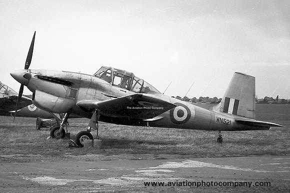 RAF Home Command Flight Boulton Paul Balliol T.2 WN521 (1956)