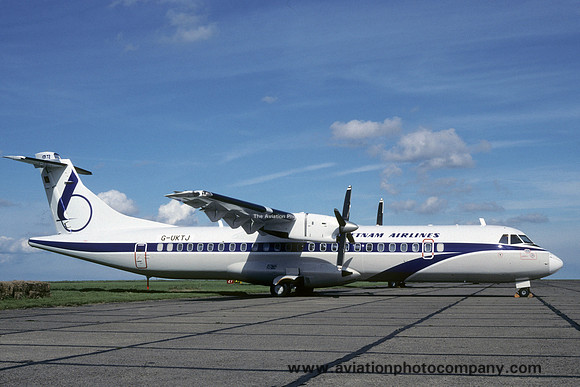 Vietnam Airlines (leased from KLM UK) ATR-72-200 G-UKTJ (2000)