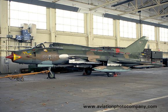 Ex West German Air Force WTD61 Sukhoi Su-22M-4 98+14 at Scampton (2000)