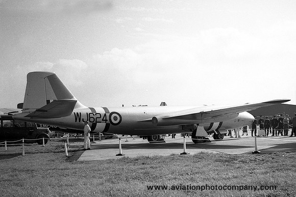 RAF English Electric Canberra U.10 WJ624