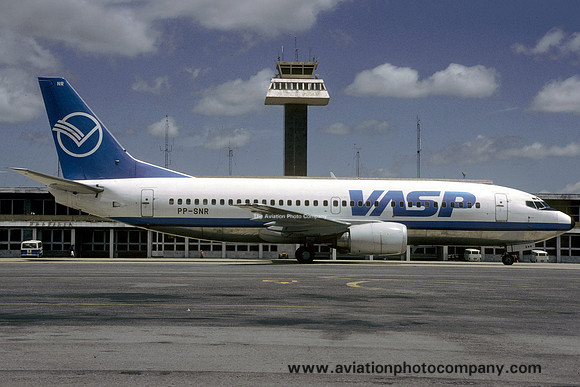 VASP Boeing 737-300 PP-SNR (1988)