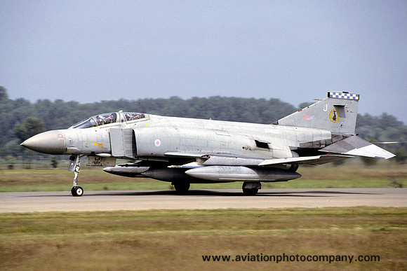 RAF 19 Squadron McDonnell F-4M Phantom FGR.2 XV422/J (1988)