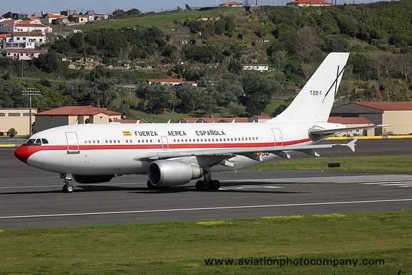 Spanish Air Force 451 Esc Airbus A310-300 T.22-01/45-50 at Lajes (2015)
