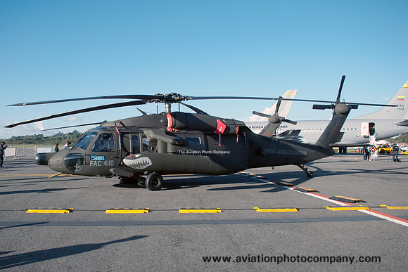 Colombian Air Force ESCOE 512 Sikorsky UH-60L FAC4110 at Rionegro (2013)