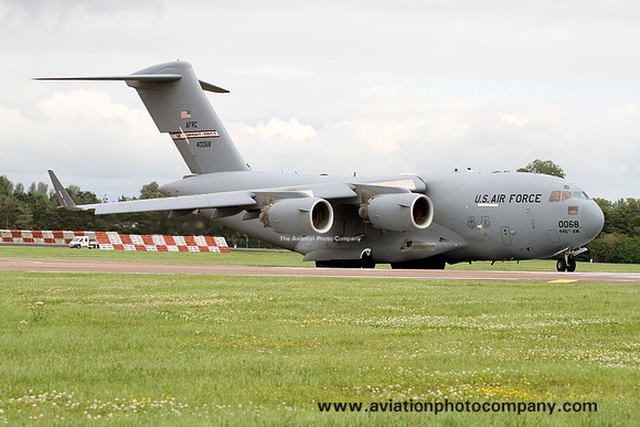 USAF AFRC 445 AW 89 AS McDonnell Douglas C-17A Globemaster III 94-0068 at RIAT Fairford (2012)