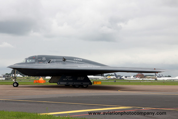 USAF 509th Bomb Wing Northrop B-2A Spirit 82-1068/WM at RIAT Fairford (2012)