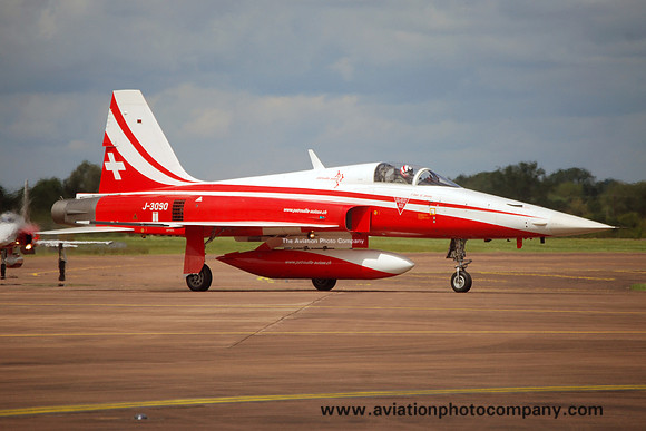 Swiss Air Force Patrouille Suisse Northrop F-5E J-3090 at RIAT Fairford (2012)