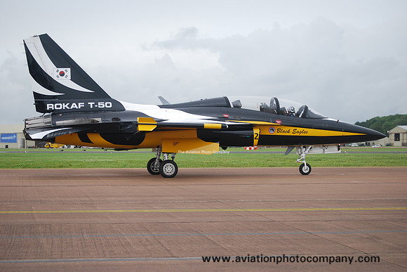 RoKAF Black Eagles KAI T-50B 10-0056/2 at RIAT Fairford (2012)