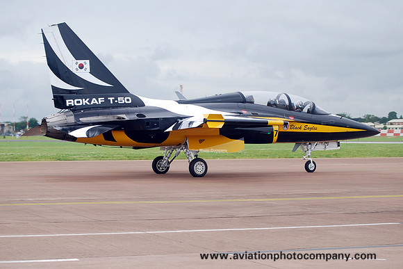 RoKAF Black Eagles KAI T-50B 10-0053/7 at RIAT Fairford (2012)