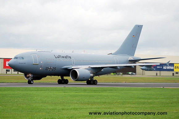 German Air Force FBS Airbus A310-300 10+25 at RIAT Fairford (2012)