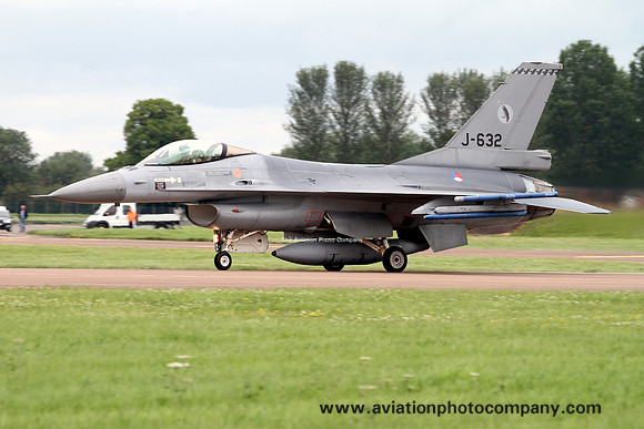 Netherlands Air Force 322 Sqaudron GD F-16AM J-632 at RIAT Fairford (2012)