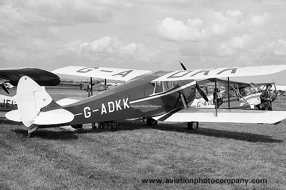 De Havilland DH87B Hornet Moth G-ADKK (1981)