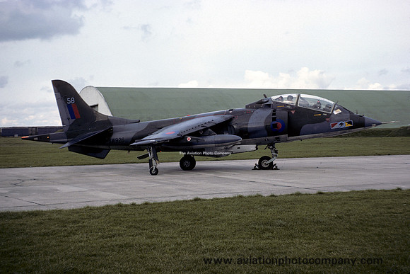 RAF 233 OCU Hawker Siddeley Harrier T.4 XW296/58 (1976)