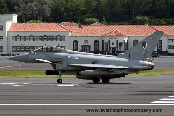 RAF 17 Squadron Eurofighter Typhoon FGR.4 ZJ927/AE at Lajes (2012)