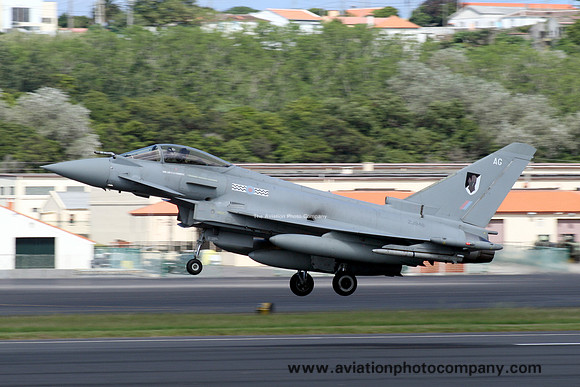 RAF 17 Squadron BAE Eurofighter Typhoon FGR.4 ZJ946/AG at Lajes (2012)