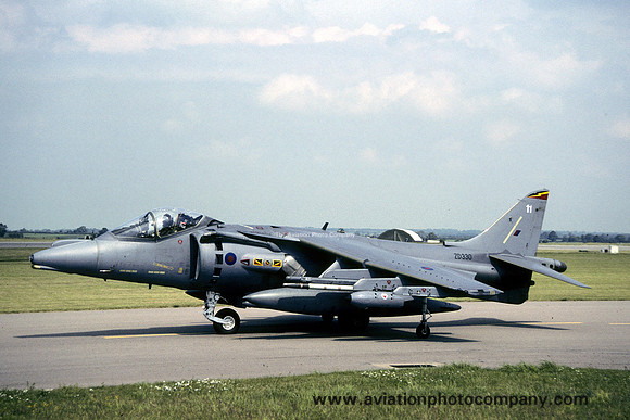 RAF 4 Squadron BAE Harrier GR.7 ZD330/11 (2001)
